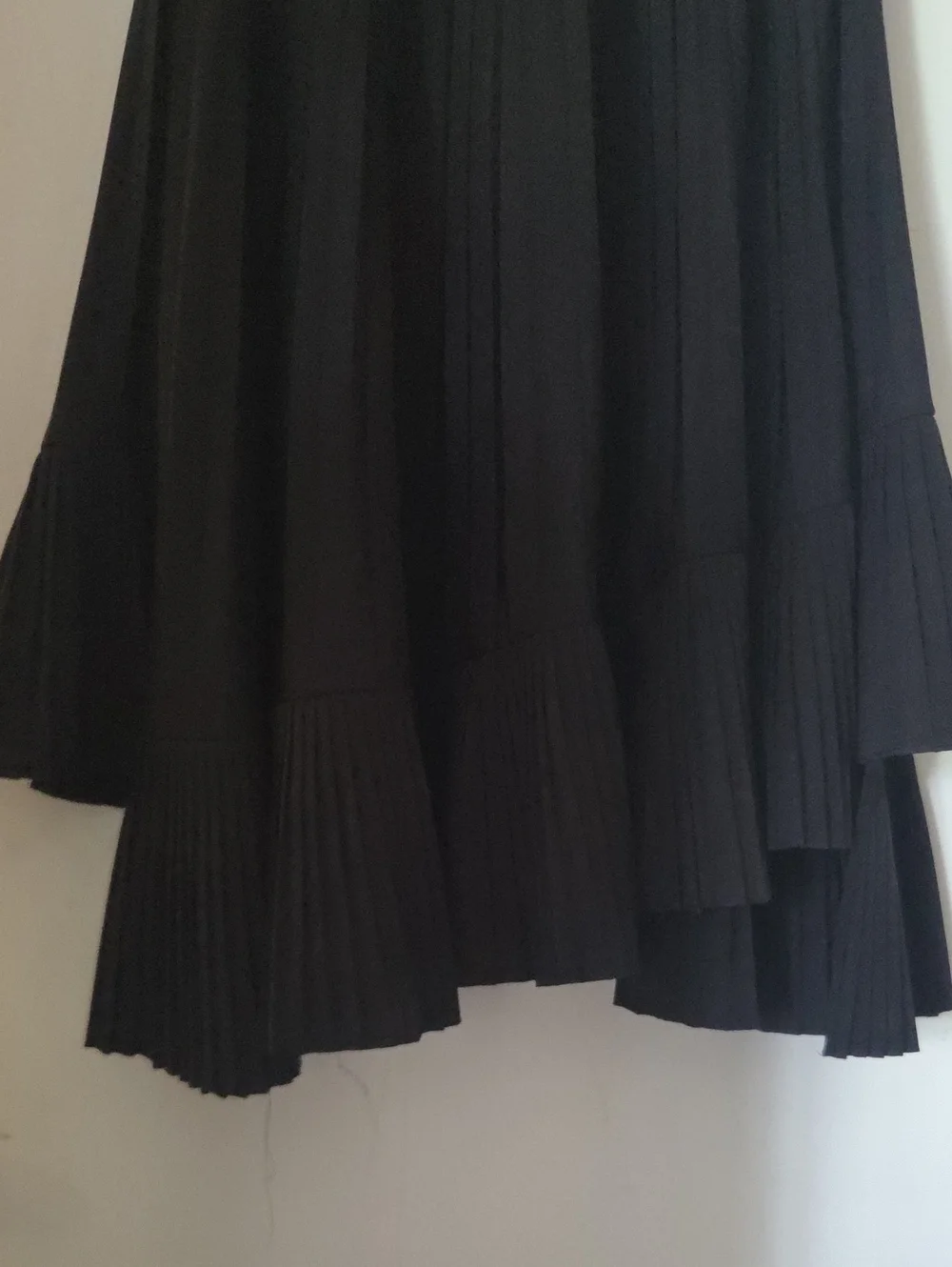 Black Pleated Tiered Women's Skirt